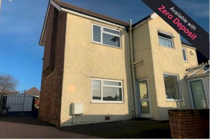 4 Bedroom Detached House To Rent In Sterte Esplanade, Poole BH15