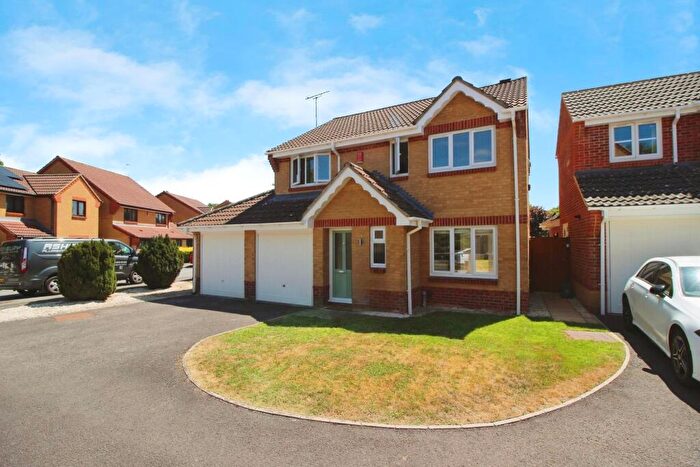4 Bedroom Detached House For Sale In Spencer Close, The Prinnels, SN5