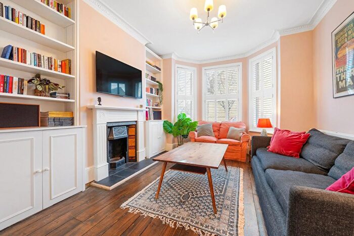 4 Bedroom Property For Sale In Kildoran Road, SW2