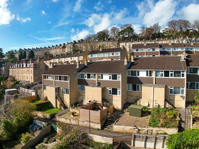 3 Bedroom Terraced House For Sale In Alpine Gardens, Bath, BA1