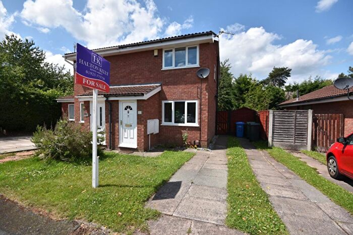 2 Bedroom Semi-Detached House For Sale In Colwyn Close, Callands, Callands, Warrington, WA5