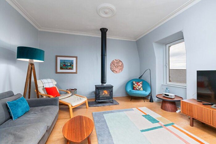 2 Bedroom Flat For Sale In B High Street, North Berwick, EH39