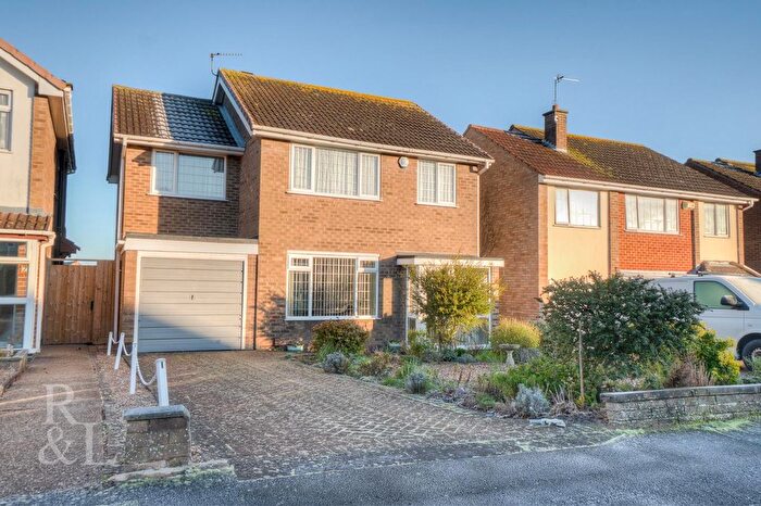 4 Bedroom Property For Sale In Rannock Gardens, Keyworth, Nottingham, NG12