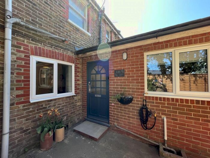 1 Bedroom Flat To Rent In Hawthorn Road, Bognor Regis, West Sussex, PO21