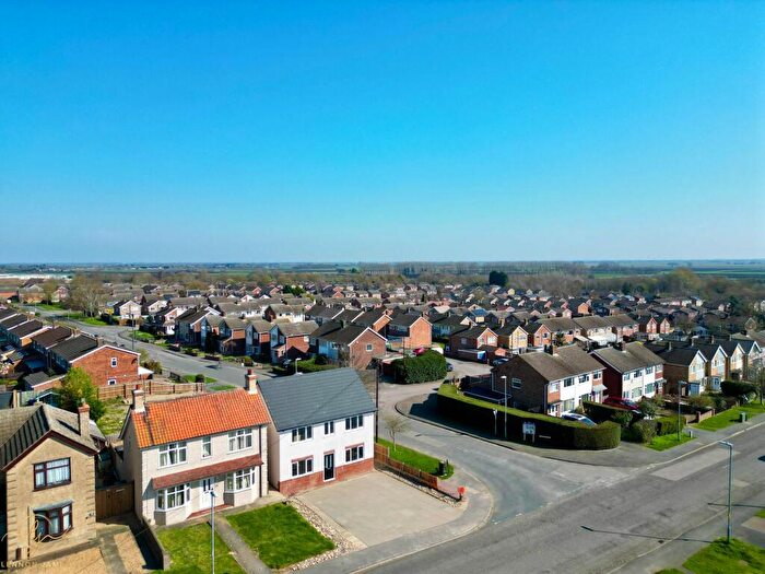 5 Bedroom Detached House For Sale In Windsor Road, Yaxley, PE7