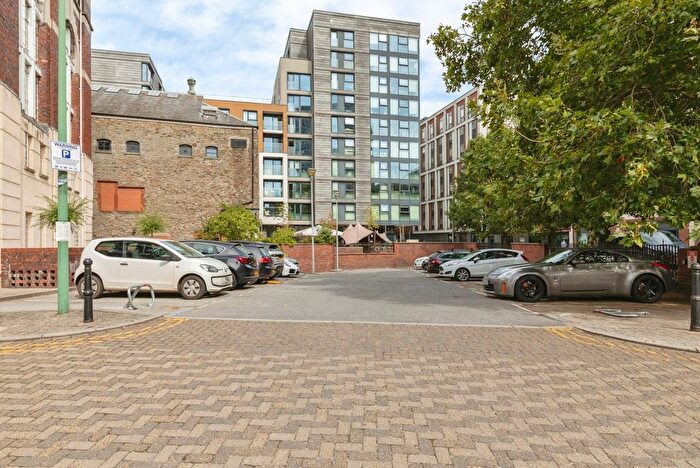 2 Bedroom Flat For Sale In The Tower, Georges Square, Redcliffe, Bristol, BS1