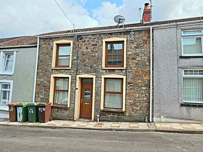 2 Bedroom Terraced House To Rent In Station Street, Pontlottyn, Bargoed, CF81