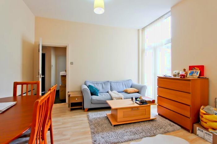 2 Bedroom Flat To Rent In Duke Street, Leicester, LE1