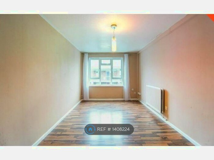 Studio To Rent In Gorman Road, London, SE18