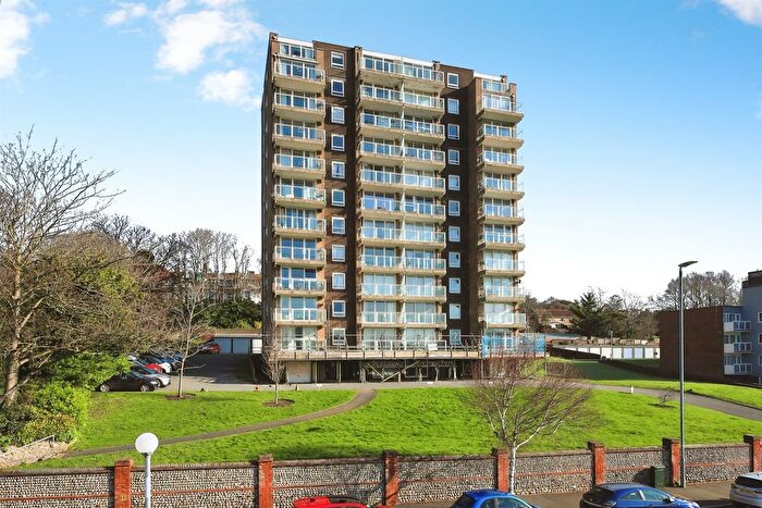1 Bedroom Flat For Sale In Upperton Road, Eastbourne, BN21