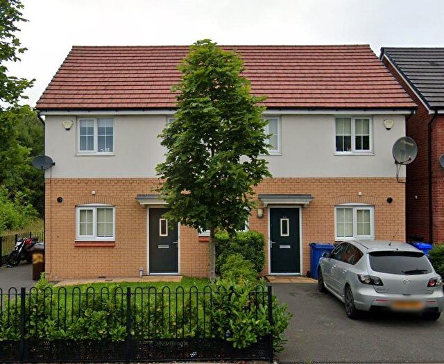 3 Bedroom Semi-Detached House To Rent In Willow Moss Drive, Hall Moss Farm, Manchester, Greater Manchester, M9