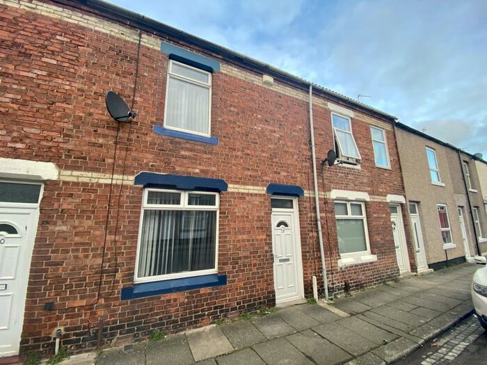 2 Bedroom Terraced House To Rent In Lansdown Street/ North Road - Darlington, DL3