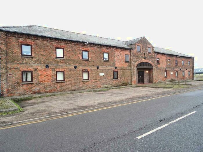 1 Bedroom Flat To Rent In West Bank, Sutton Bridge, Spalding, PE12