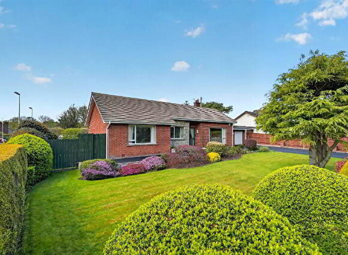 3 Bedroom Detached Bungalows For Sale In Broadway, Bangor, BT20
