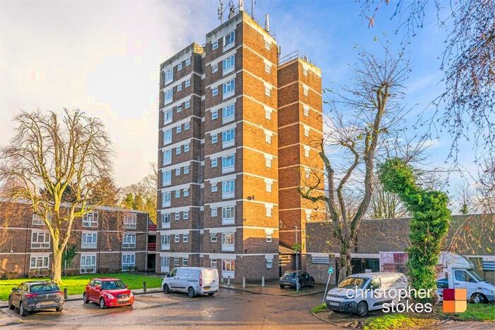 1 Bedroom Flat To Rent In Grove House, College Road, Cheshunt, Waltham Cross, Hertfordshire, EN8
