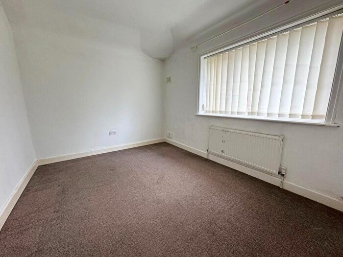 3 Bedroom Semi-Detached House For Sale In Felton Avenue, Close To Civic Centre, Manchester, M22