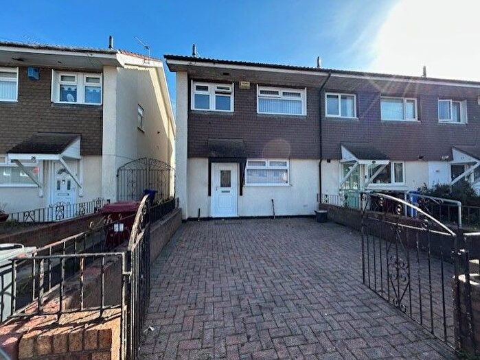 3 Bedroom End Of Terrace House To Rent In Dunacre Way, Halewood, Liverpool, L26