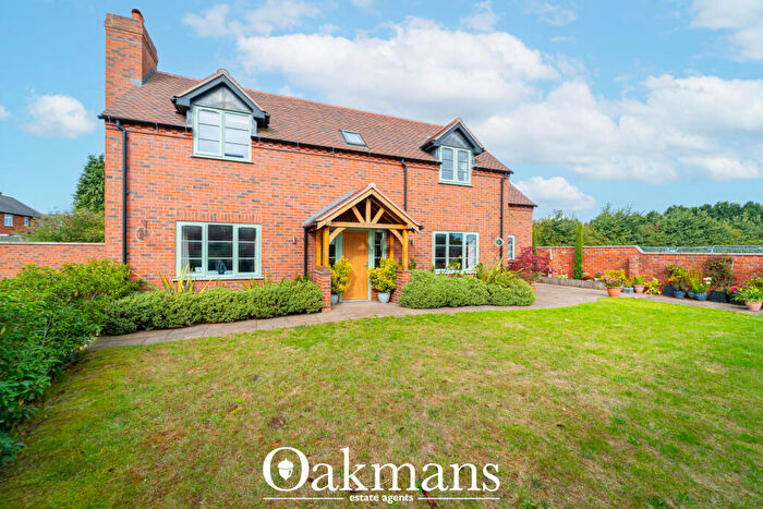 3 Bedroom Detached House For Sale In Perryfields Road, Bromsgrove, B61