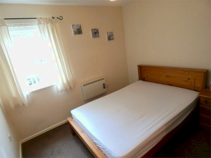 1 Bedroom Apartment To Rent In Paisley Park, Farnworth, Bolton, BL4