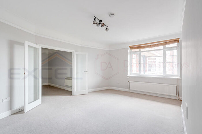 2 Bedroom Apartment To Rent In Station Road, Hendon, London, NW4