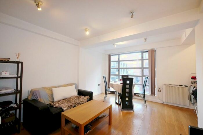 1 Bedroom Apartment To Rent In Kingsland Road, Shoreditch, E2