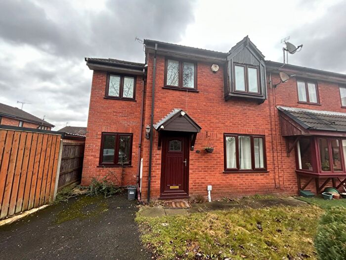 4 Bedroom Semi Detached House To Rent In Peacehaven Close, Liverpool, L16