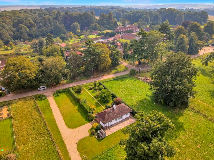 1 Bedroom Detached Bungalow For Sale In Shortgrove, Saffron Walden, CB11
