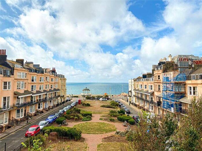 1 Bedroom Detached House To Rent In Bedford Square, Brighton, BN1