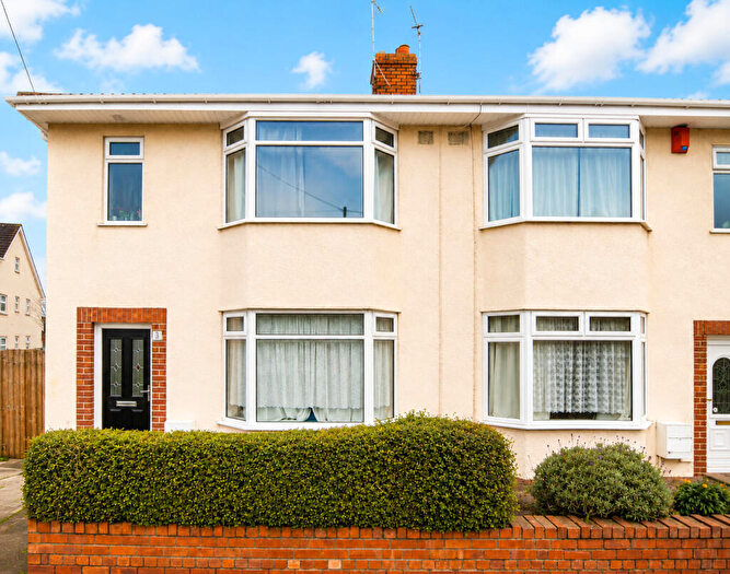 4 Bedroom Semi-Detached House To Rent In Lower Station Road, Fishponds, BS16