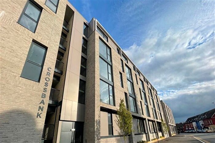 2 Bedroom Flat To Rent In Crossbank House, Lower Broughton Road, Salford, M7