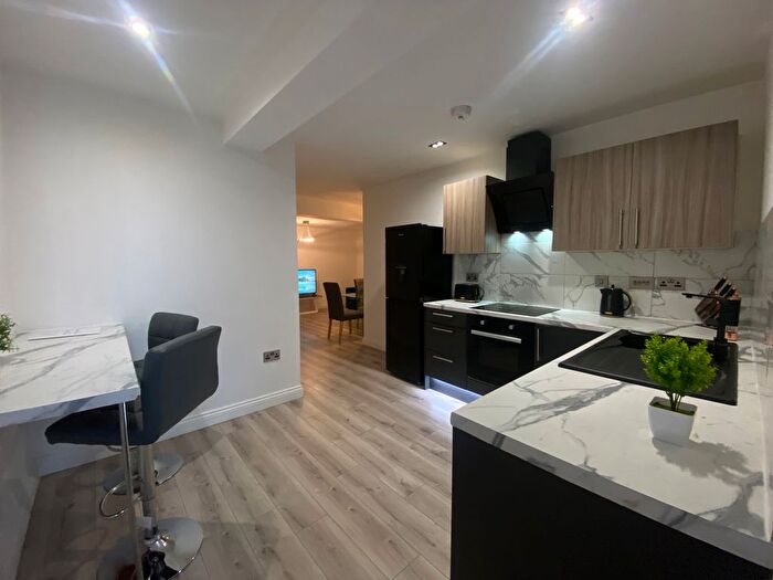 1 Bedroom Flat To Rent In Barrow Street, St Helens, WA10