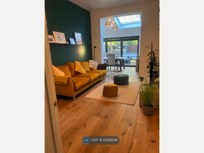 2 Bedroom Flat To Rent In Guilford Avenue, Surbiton, KT5