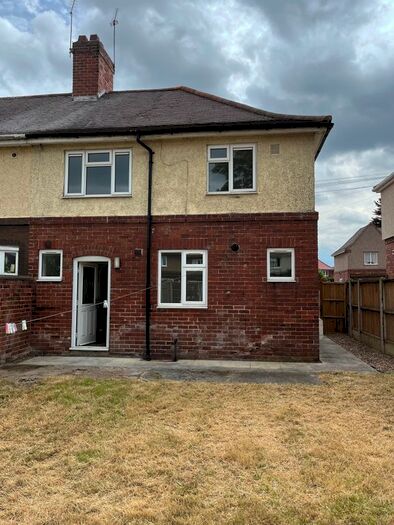 3 Bedroom Semi-Detached House To Rent In Wolsey Avenue, Doncaster, DN2