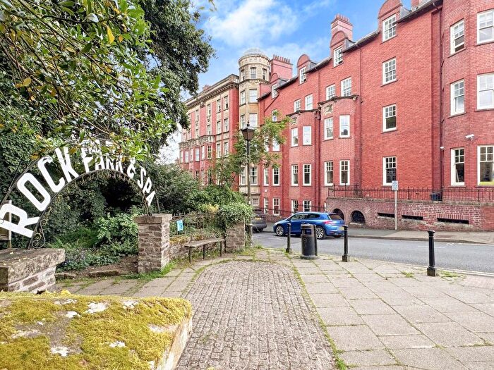 Town House For Sale In Ithon Road, Llandrindod Wells, LD1