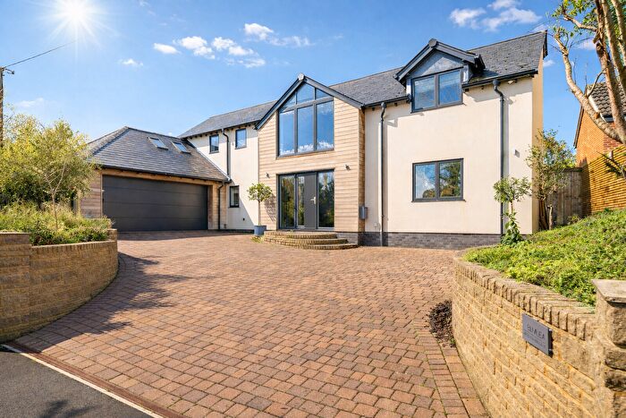 4 Bedroom Detached House For Sale In Post Office Lane, Broad Hinton, SN4