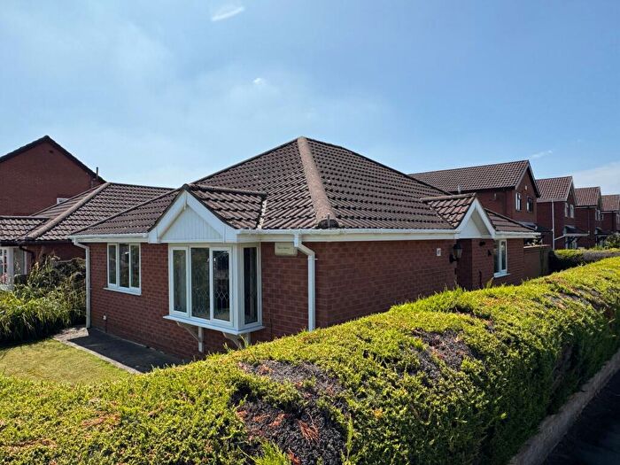 3 Bedroom Detached Bungalow For Sale In Picksley Crescent, Holton-Le-Clay, DN36