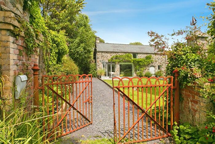 3 Bedroom Barn Conversion For Sale In Gelliwig Plas, Botwnnog, Gwynedd, LL53