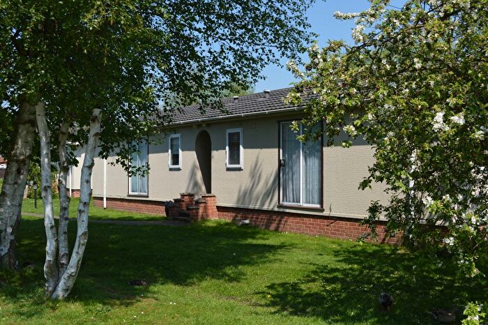 2 Bedroom Mobile/park Home To Rent In Moor Lane, Calverton, NG14