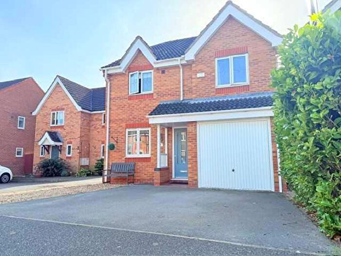 3 Bedroom Detached House For Sale In Primrose Close, Healing, Grimsby, DN41