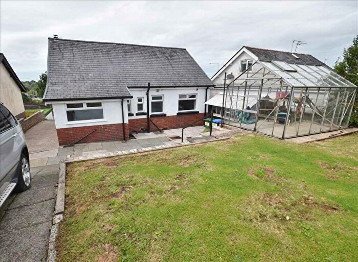 2 Bedroom Detached Bungalow To Rent In Blackburn Road, Chorley, PR6