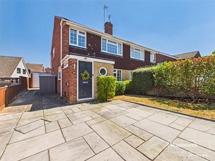 3 Bedroom Semi-Detached House For Sale In Dalby Crescent, Newbury, Berkshire, RG14