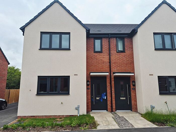 3 Bedroom Property To Rent In Hamilton Way, Blackburn, BB2