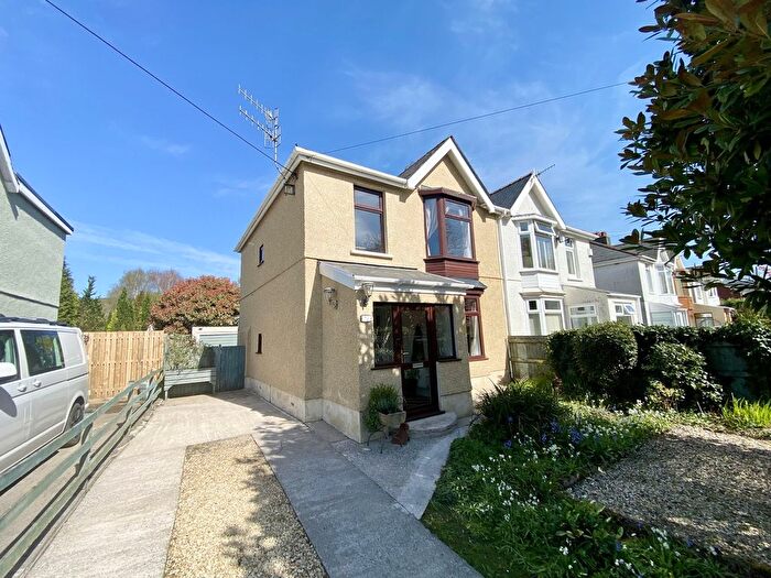 3 Bedroom Semi-Detached House For Sale In Pontardawe Road, Clydach, Swansea, City And County Of Swansea., SA6