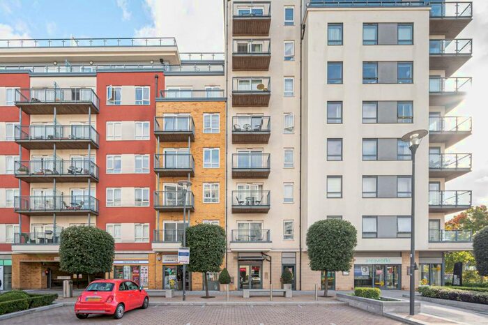 2 Bedroom Flat To Rent In Heritage Avenue, Colindale, London, NW9