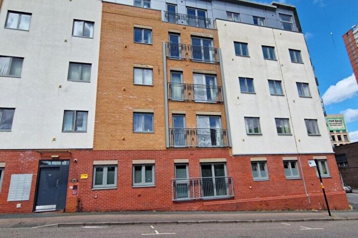 2 Bedroom Flat To Rent In Irving Street, Birmingham, West Midlands, B1