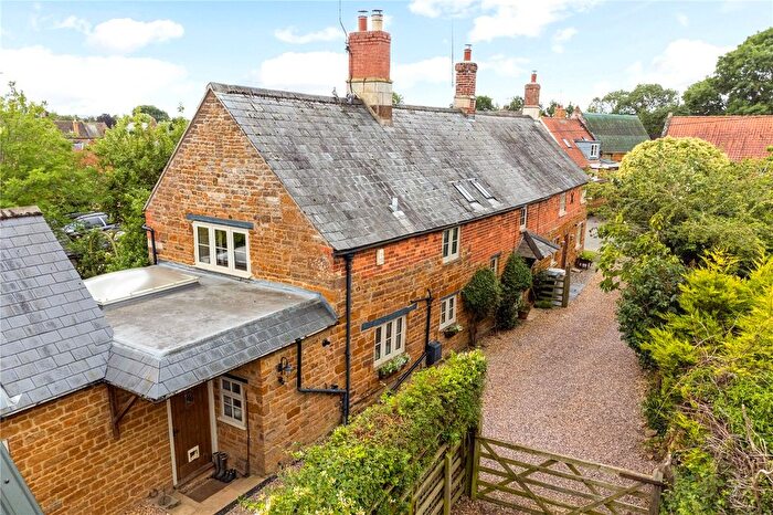 3 Bedroom Semi-Detached House For Sale In Main Street, Lyddington, Oakham, Rutland, LE15