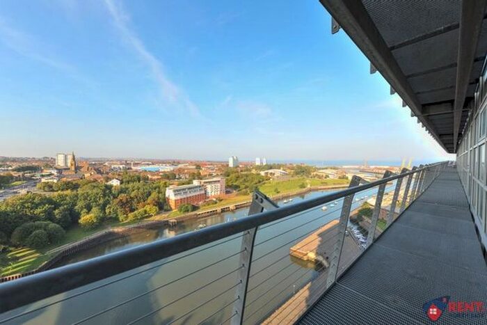 2 Bedroom Flat To Rent In West Wear Street, Sunderland, SR1