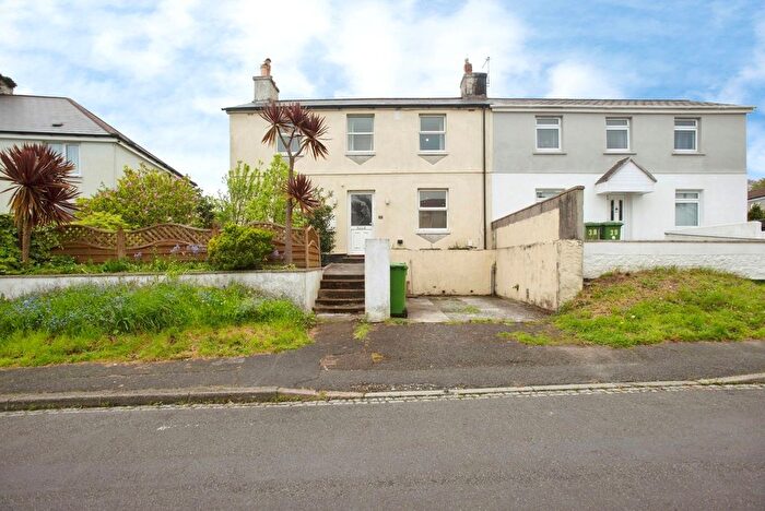 3 Bedroom Semi-Detached House For Sale In Greatlands Crescent, Plymouth, Devon, PL2