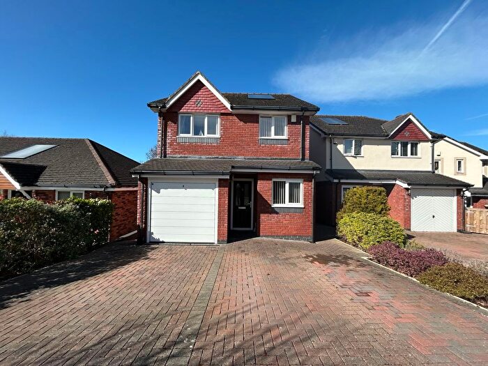 3 Bedroom Detached House For Sale In Cysgod Y Castell, Llandudno Junction, LL31