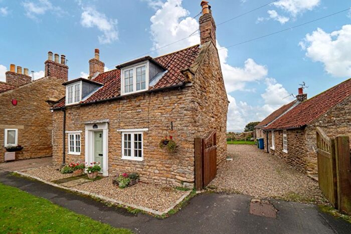 5 Bedroom Detached House For Sale In Main Street, Hutton Buscel, Scarborough, YO13